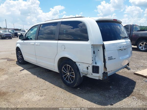 2017 DODGE GRAND CARAVAN GT — I3