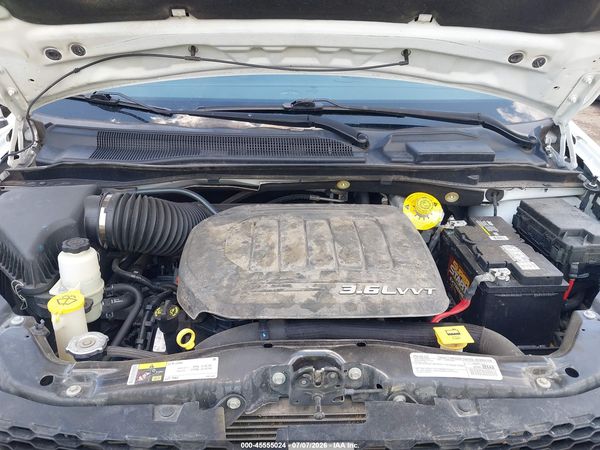2017 DODGE GRAND CARAVAN GT — I10