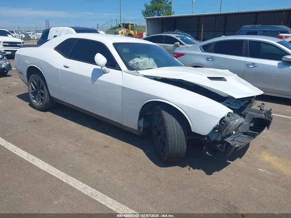 2020 DODGE CHALLENGER SXT