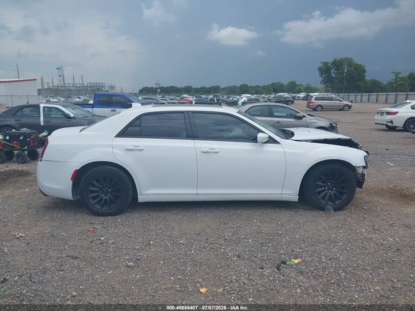 2017 CHRYSLER 300 LIMITED