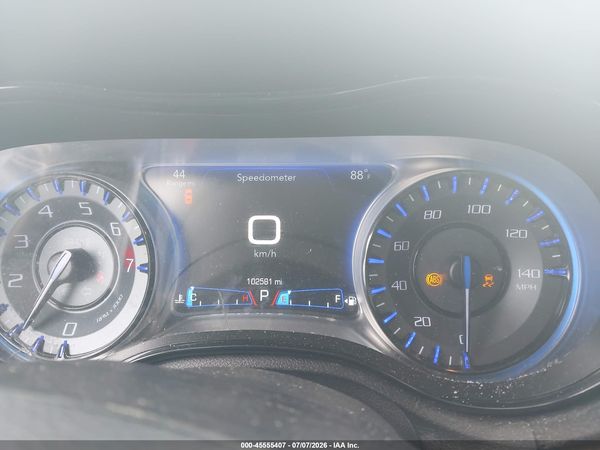 2017 CHRYSLER 300 LIMITED