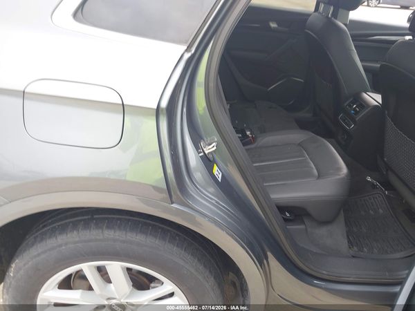 2020 AUDI Q5 quattro Premium
