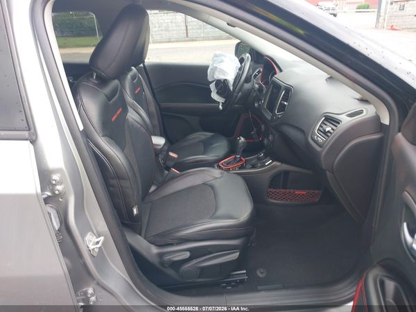 2020 JEEP COMPASS TRAILHAWK 4X4