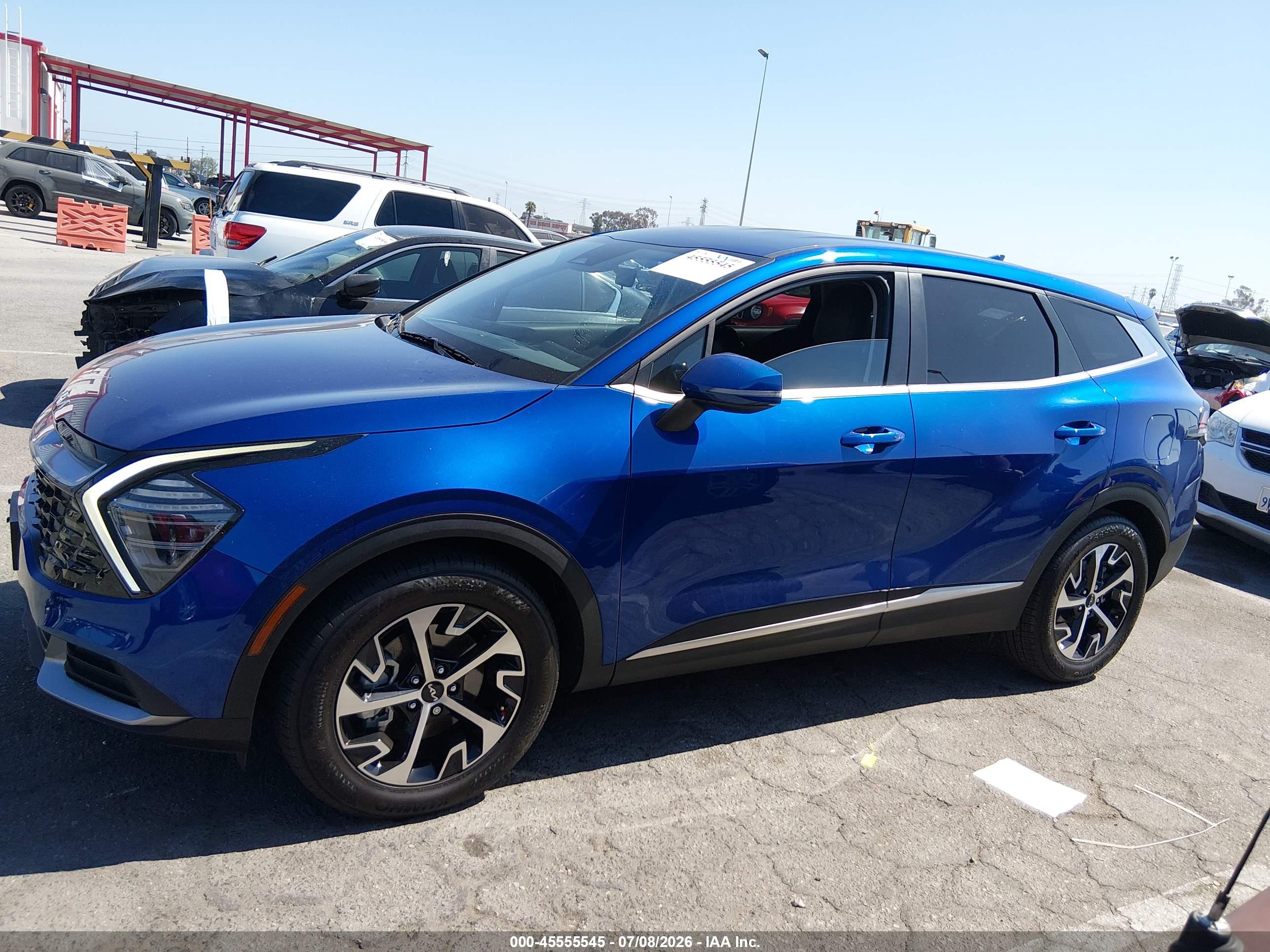 2025 KIA SPORTAGE EX