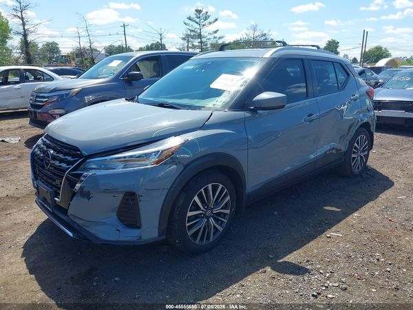 2021 NISSAN KICKS — I2