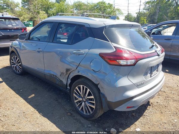 2021 NISSAN KICKS SV XTRONIC CVT — I3