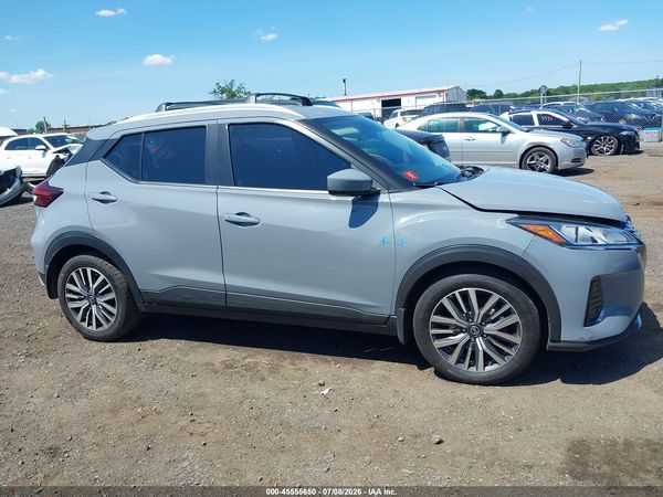 2021 NISSAN KICKS SV XTRONIC CVT — I116