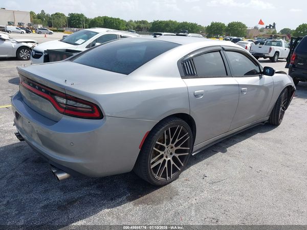 2015 DODGE CHARGER SE