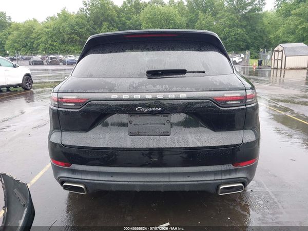 2019 PORSCHE CAYENNE