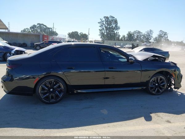 2024 BMW 740I