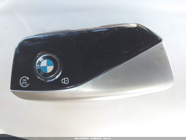 2024 BMW 740I