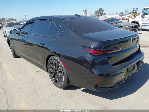 2024 BMW 740I