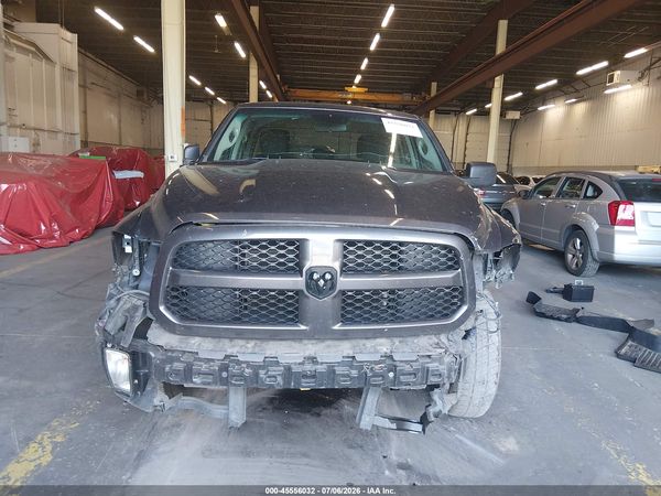 2019 RAM 1500 CLASSIC EXPRESS  4X4 6'4 BOX