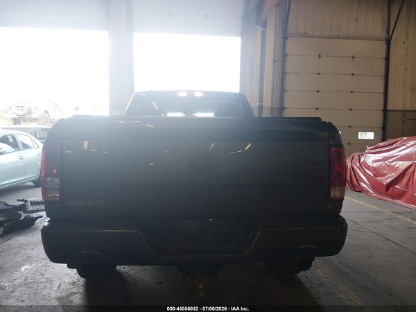 2019 RAM 1500 CLASSIC EXPRESS  4X4 6'4 BOX