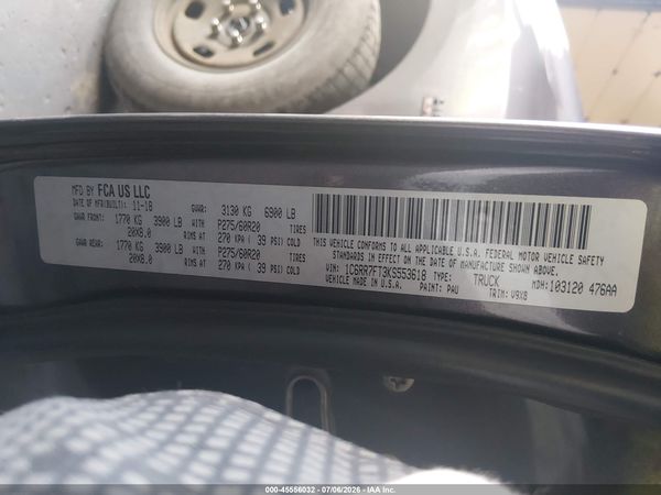 2019 RAM 1500 CLASSIC EXPRESS  4X4 6'4 BOX