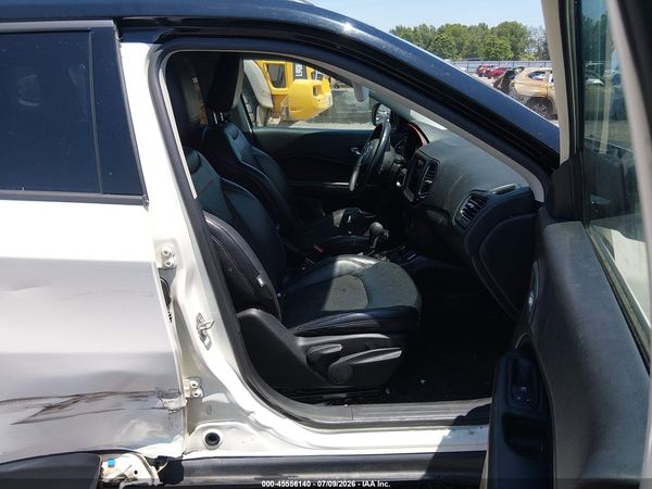 2017 JEEP COMPASS TRAILHAWK