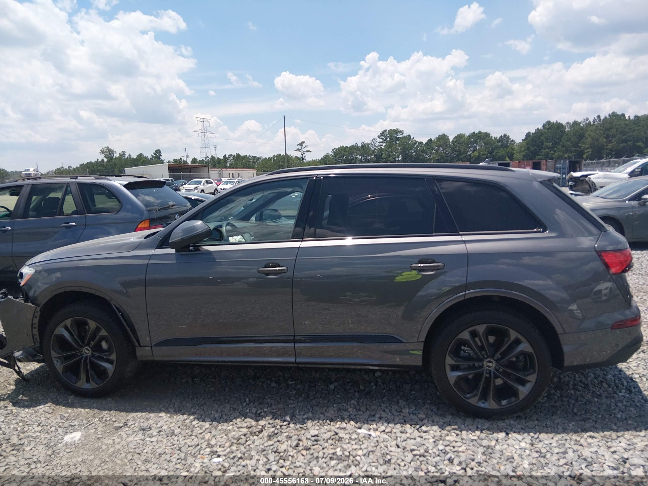 2025 AUDI Q7