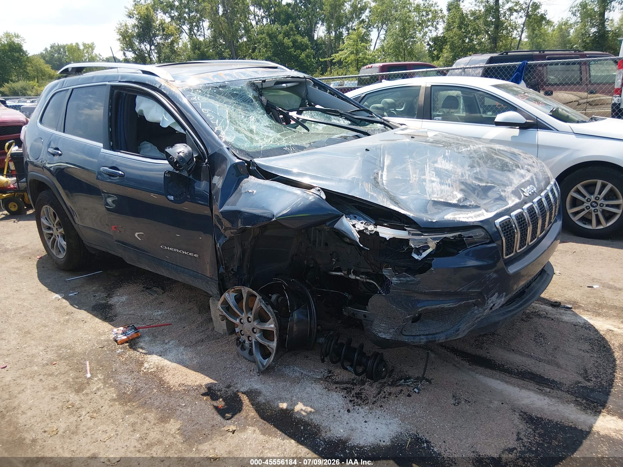 2020 JEEP CHEROKEE LATITUDE PLUS 4X4