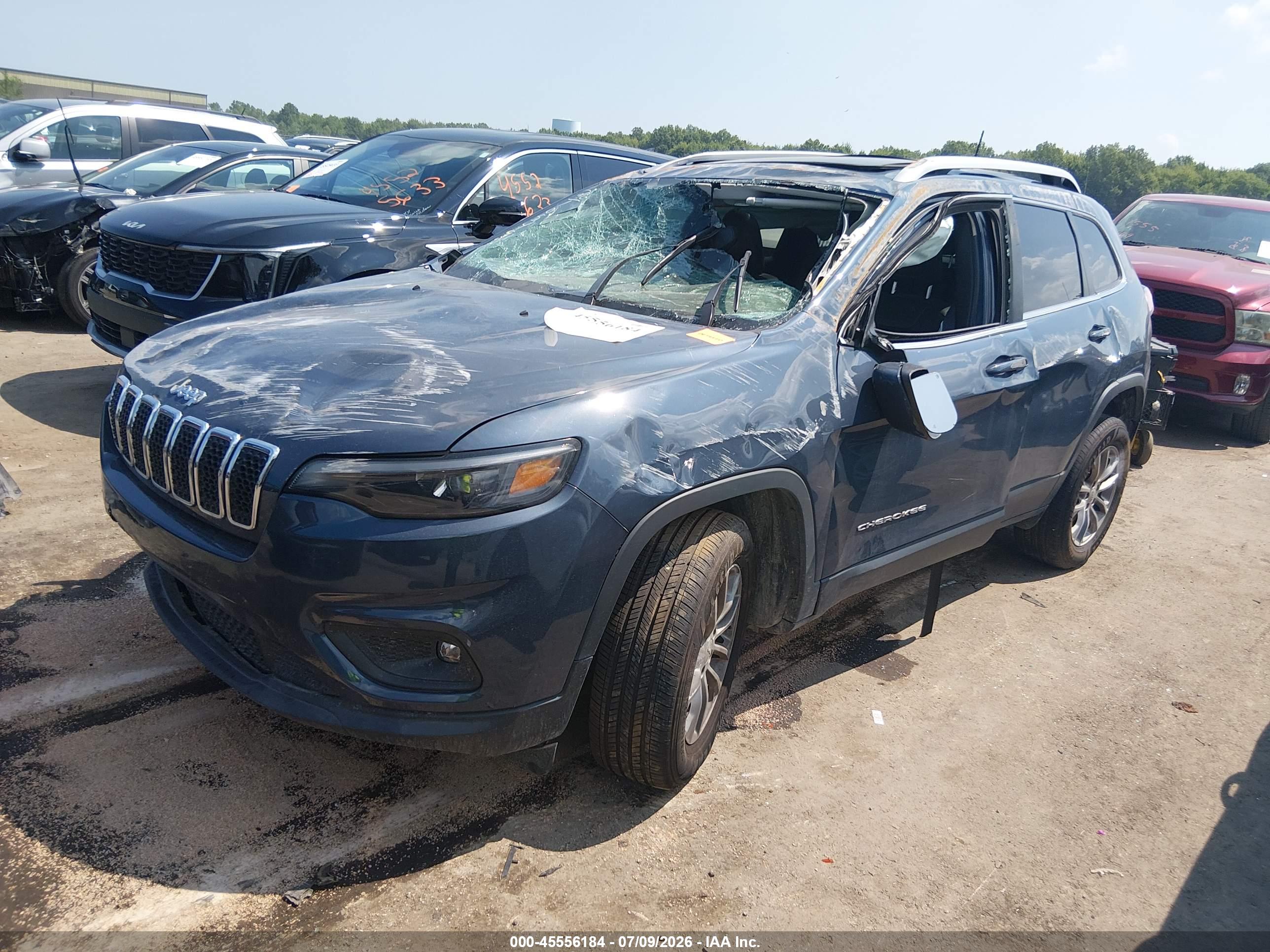 2020 JEEP CHEROKEE LATITUDE PLUS 4X4