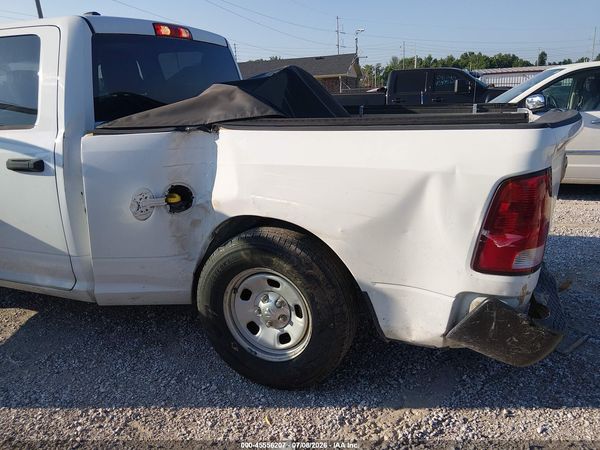 2017 RAM 1500 TRADESMAN  4X4 6'4 BOX