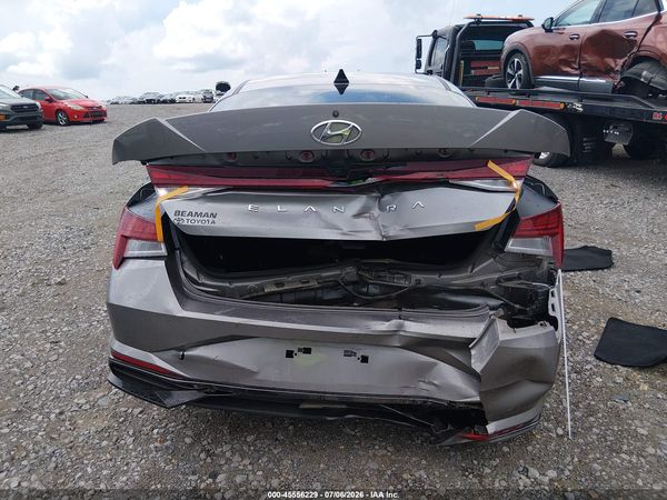 2022 HYUNDAI ELANTRA SEL
