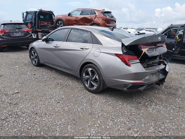 2022 HYUNDAI ELANTRA SEL