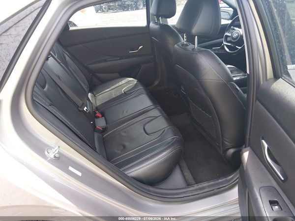2022 HYUNDAI ELANTRA SEL