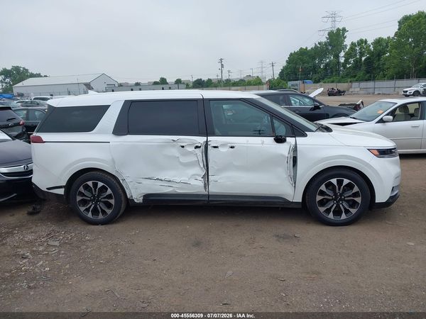 2024 KIA CARNIVAL MPV EX