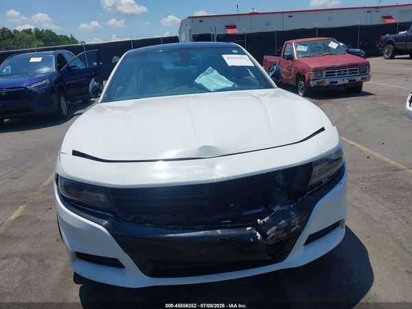 2016 DODGE CHARGER SXT