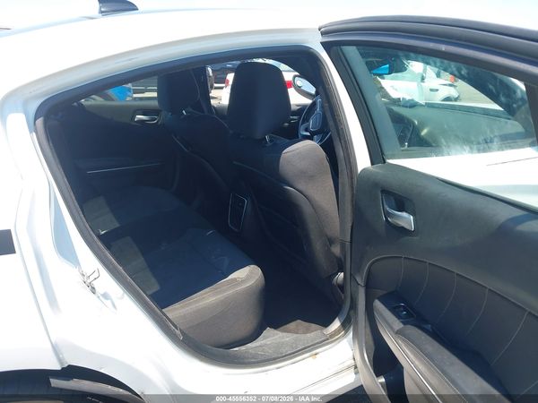 2016 DODGE CHARGER SXT