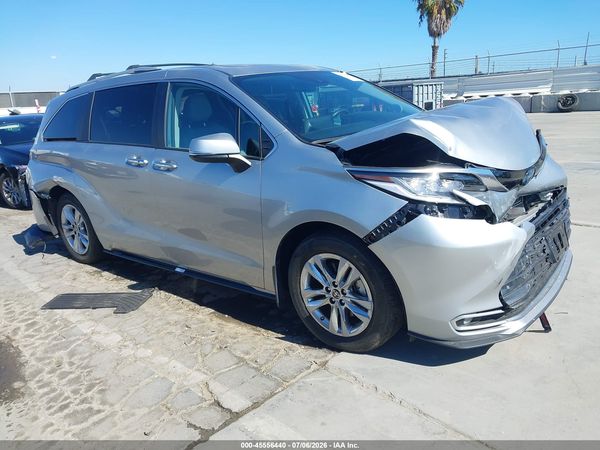 2024 TOYOTA SIENNA LIMITED