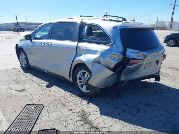 2024 TOYOTA SIENNA LIMITED