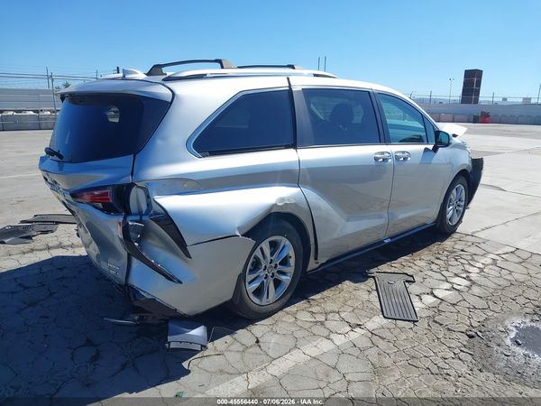 2024 TOYOTA SIENNA LIMITED