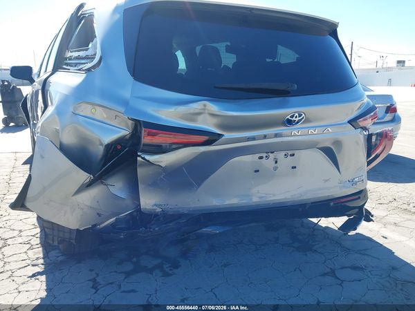2024 TOYOTA SIENNA LIMITED