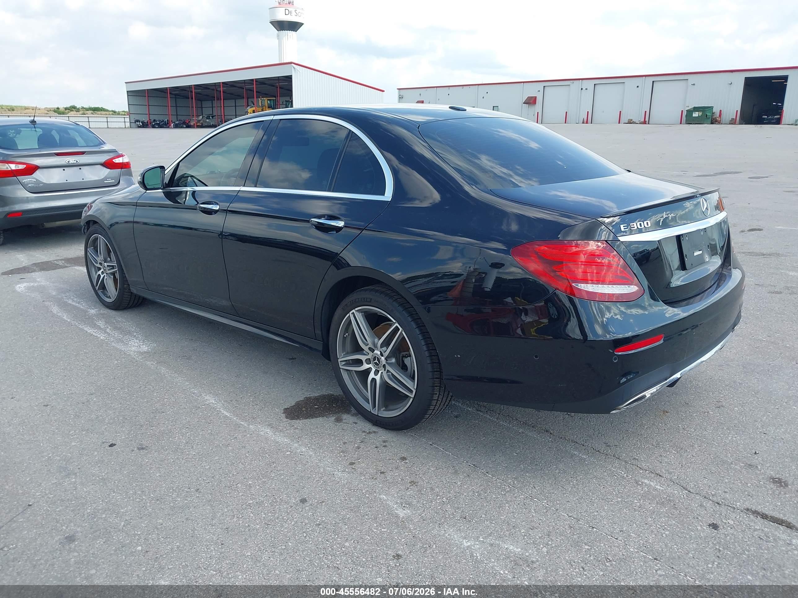 2018 MERCEDES-BENZ E 300 4MATIC
