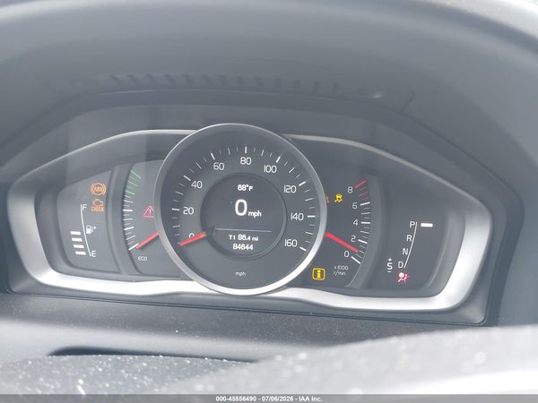 2017 VOLVO XC60 T5 INSCRIPTION