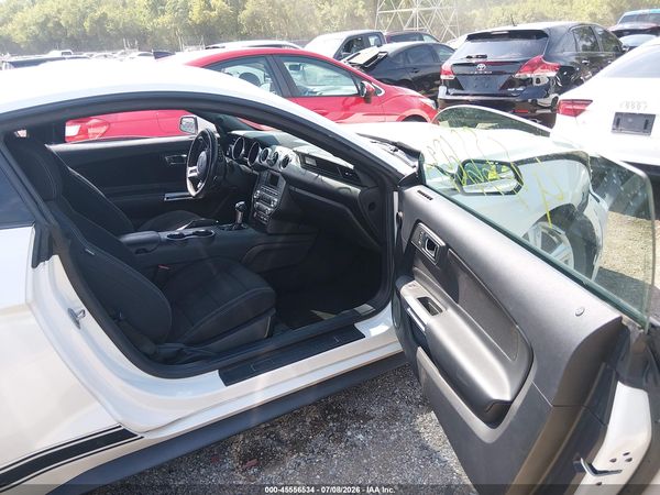 2017 FORD MUSTANG V6