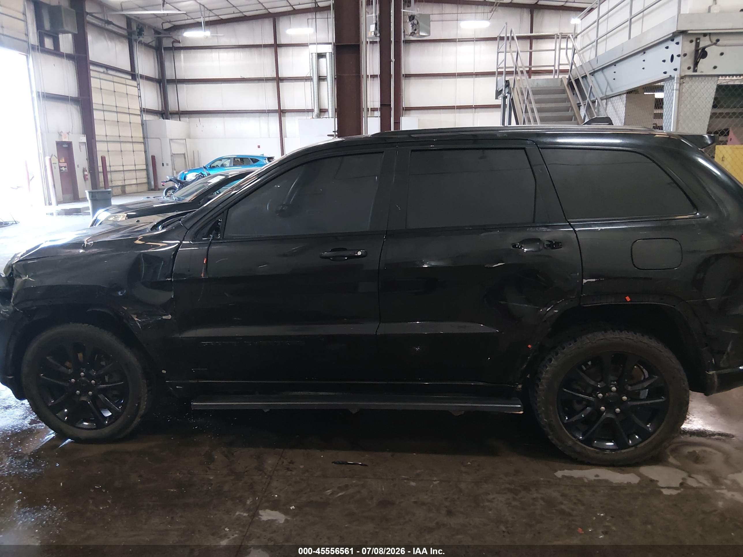 2021 JEEP GRAND CHEROKEE LAREDO X 4X4