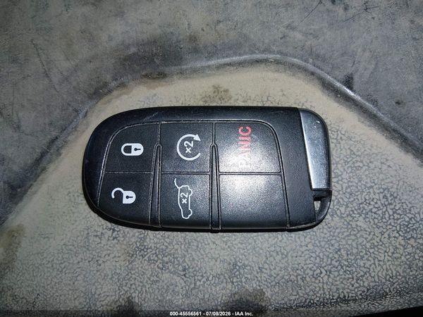 2021 JEEP GRAND CHEROKEE LAREDO X 4X4