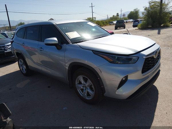 2022 TOYOTA HIGHLANDER HYBRID LE