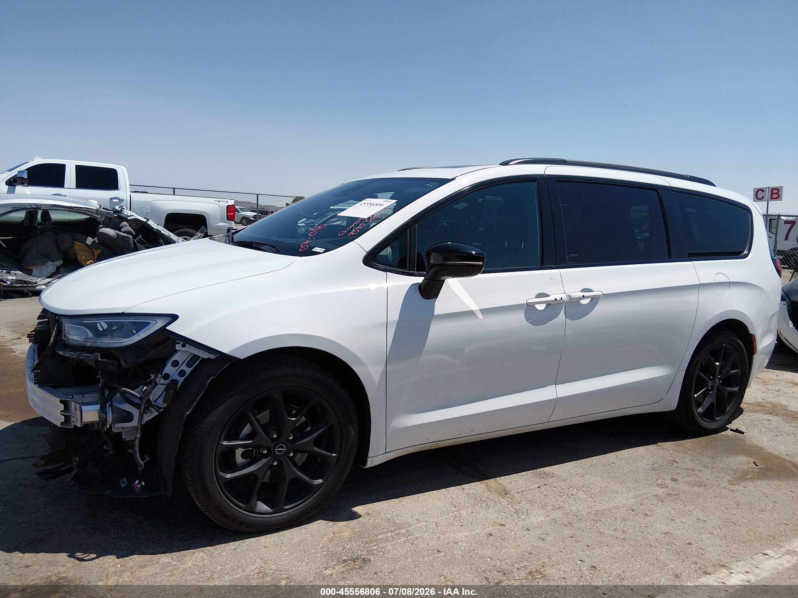 2025 CHRYSLER PACIFICA LIMITED
