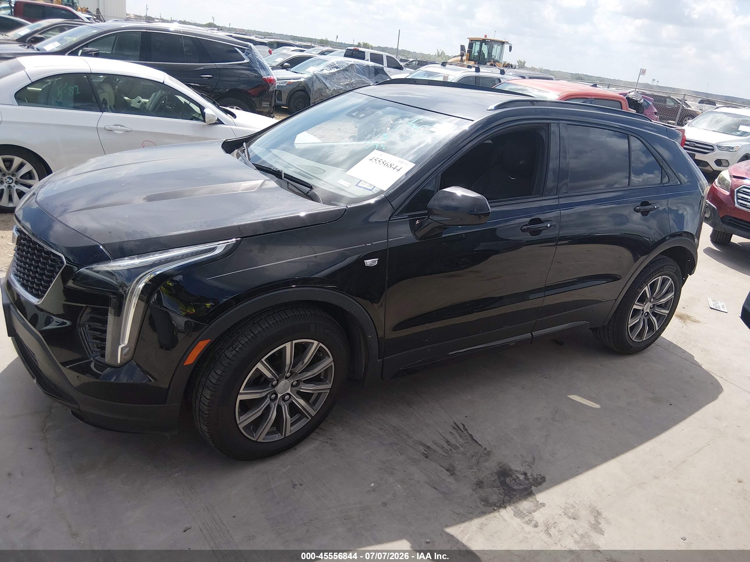2019 CADILLAC XT4 SPORT