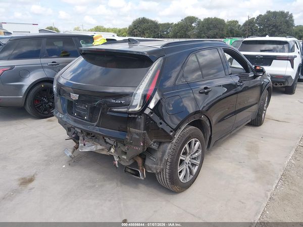 2019 CADILLAC XT4 SPORT