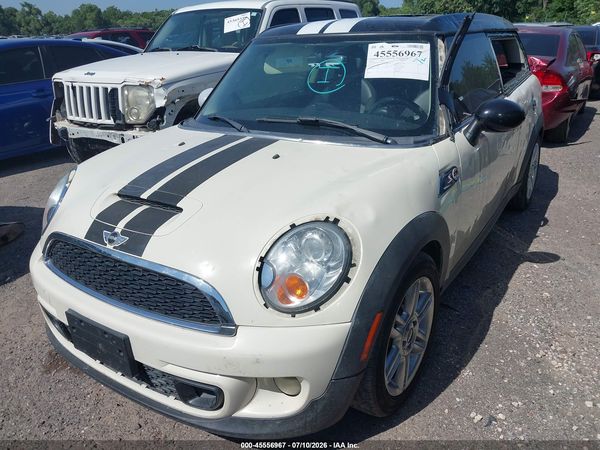 2013 MINI CLUBMAN COOPER S