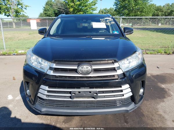 2018 TOYOTA HIGHLANDER XLE