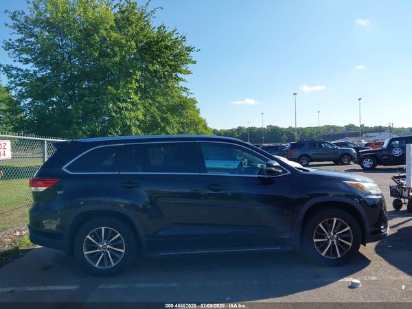 2018 TOYOTA HIGHLANDER XLE