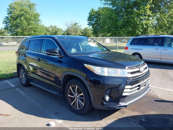 2018 TOYOTA HIGHLANDER XLE