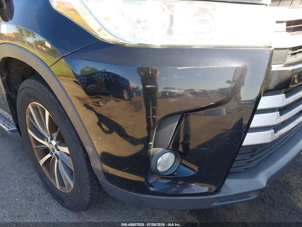 2018 TOYOTA HIGHLANDER XLE
