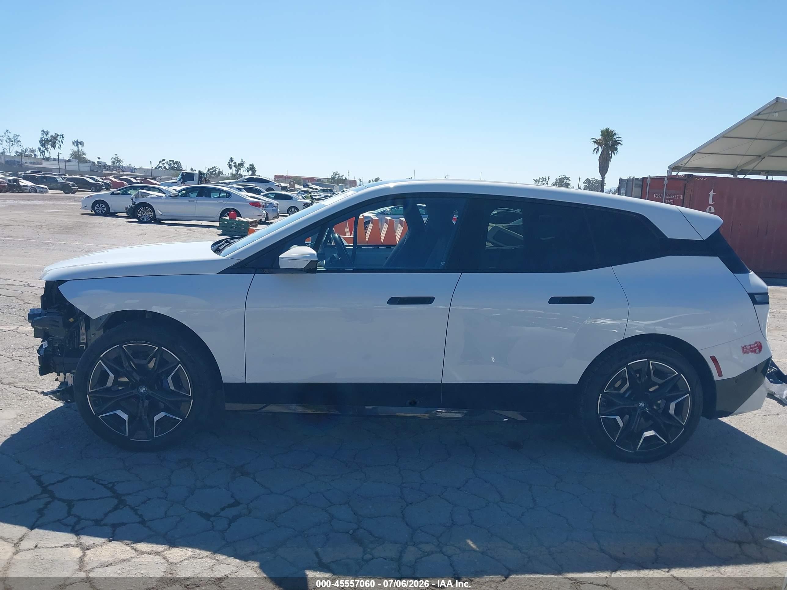 2024 BMW IX XDRIVE50