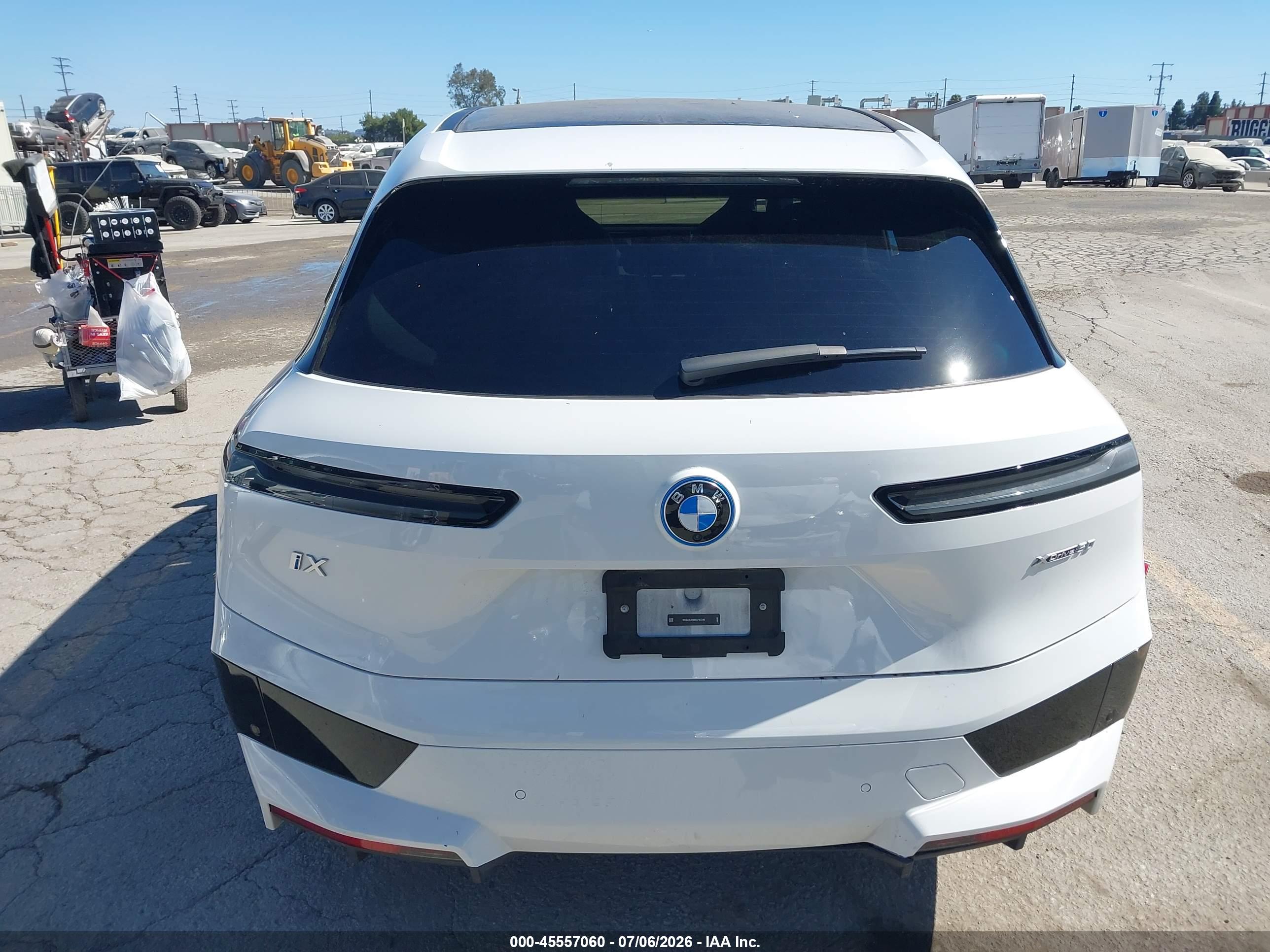 2024 BMW IX XDRIVE50